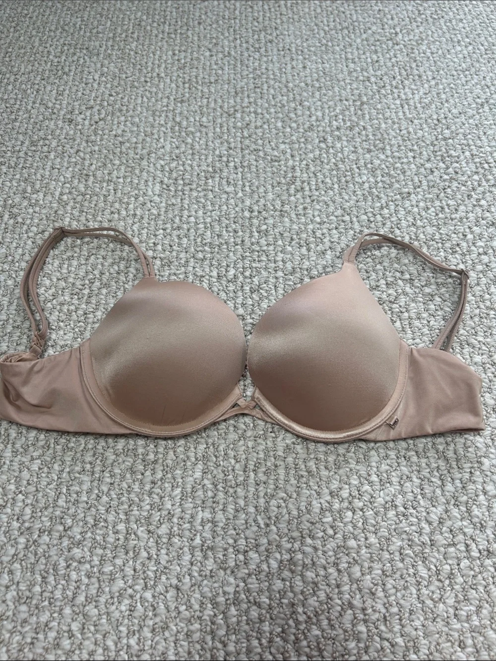 Victoria's Secret tan very sexy push up bra 32c